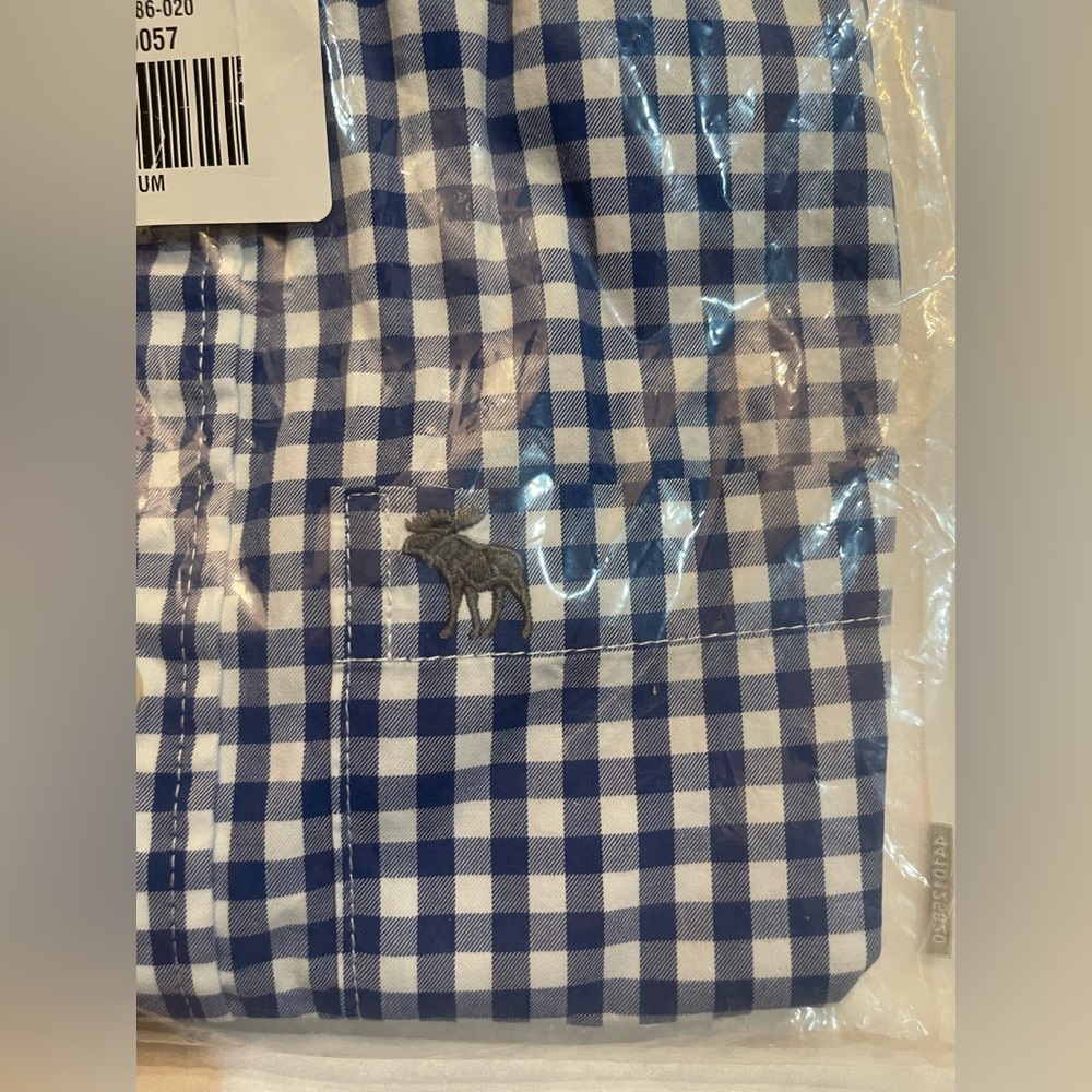 Abercrombie & Fitch Poplin Long Sleeve Plaid Check Dress Shirts NWT size M - Picture 4 of 4